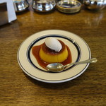 コーヒーハウス ニシヤ - かぼちゃのプリン 生クリーム乗せ（600円）税込