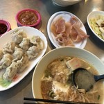 民族鍋焼老店 - 料理写真: