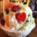 おまち堂＆ＦＲＵＴＡＳ - FRUTASスペシャル‼️パウダースノーです   ❤️のイチゴがキュートです。