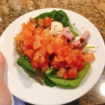 Big Island Breakfast at Water's Edge - オムレツの具材。セルフで好きなものを好きなだけ。