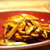 一碗水 - 料理写真:活上海蟹、マコモダケ（千葉）、中国餅の上海式炒め煮