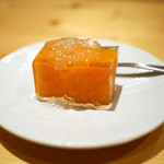 一碗水 - 柿のゼリー寄せ