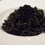 リストランテ ダ トシユキ - イカ墨のパスタ