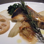 リストランテ ダ トシユキ - スズキのグリル