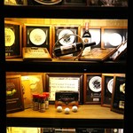 Hy's STEAKHOUSE - 内観