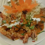 バーン・タム - 