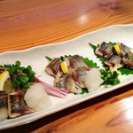 魚河岸 宮武 - 秋刀魚の炙り刺し！