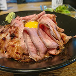 肉が旨いカフェ NICK STOCK - ローストビーフ丼