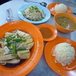 Restaurant Lou Wong Tauge Ayam Kuetiau - 豪快なぶつ切りの鶏2人前RM19.0、鶏出汁ご飯RM2.0、名物もやし2人前RM4.0