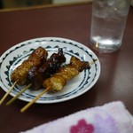 やきとり次郎 - 一通り食べてみるが吉！