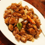 中華美食府 - 鶏肉の甘辛炒め（８８０円）２０１７年１０月