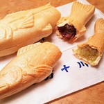 右城松風堂 - 小鮎最中100円 大鮎最中240円