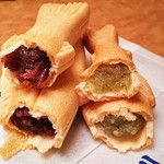 右城松風堂 - 小鮎最中100円 大鮎最中240円