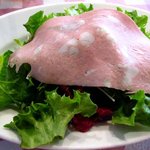 クオ　ヴァディス - ランチ　サラダ