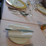 テーブルセッティングの雰囲気も素敵