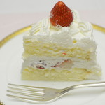和食処 みちのく - ケーキ断面