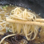 山水亭 - ゴワゴワの低加水細麺