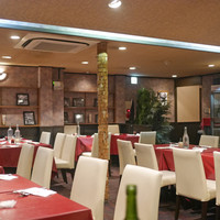 紅花別館 - 店内の様子