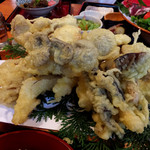 仙人小屋 - ボリューム満点のきのこ天ぷら