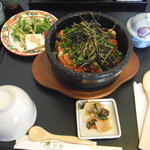 Hodaka Shokubou Ajisaikan - うなぎ石焼丼定食