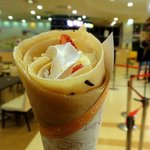 クレープおじさん - クレープ イチゴミルフィーユ ￥390