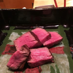 にくの匠 三芳 - 川岸牛シャトーブリアンのステーキ