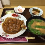 Yamachaya - かつカレー（９００円）