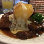 Hola Espana - 豚肉とジャガイモとチーズ