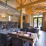 スミレオオサカ