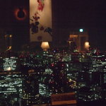 ザ・ロビーラウンジ＆バー - 窓から皇居方面を