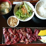 焼肉レストラン ピットイン - サガリ定食(特盛) 1,580円