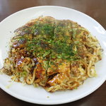 お好み焼きおきい - お好み（肉・卵・うどん）