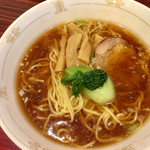 香港厨房 - 醤油ラーメン