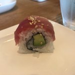 Sushi Dainingu Nobu - まぐろアボカドロールUp