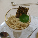 トゥ・ラ・ジョア - フォアグラの醤油麹漬けの乾燥フレーク