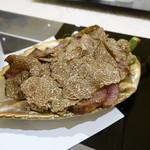 トゥ・ラ・ジョア - いつものことながらトリュフどっさり