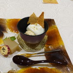 トゥ・ラ・ジョア - 栗のエスプーマ