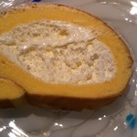 モンシェール - 堂島ロールのハーフ（６８０円）