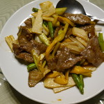 均元樓 - 季節野菜と牛肉の炒め