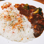 【カレー専門店】円山教授。 - しびれ鶏カレー