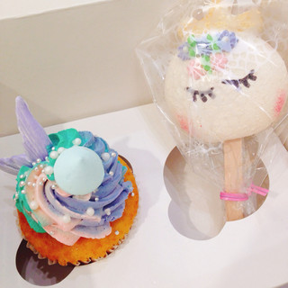 モナーク オブ ロンドン_0