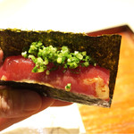 富小路 やま岸 - ☆大間のマグロと海鼠腸の巻き寿司