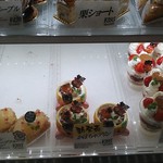 ル・パティシエ ヨコヤマ - 