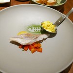 エスピス - イトヨリ鯛とサフランのエスプーマ添え