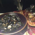 リストランテ･ヒロ  - モンサンミッシェル産ムール貝のワイン蒸し