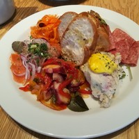 ウォルプタス 東京駅グランルーフ店 - 