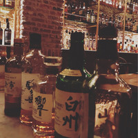TOKYO Whisky Library - 