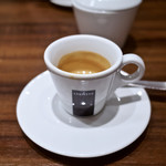 トラットリアビコローレヨコハマ