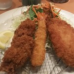 やよい軒 - カキフライミックス定食のフライ