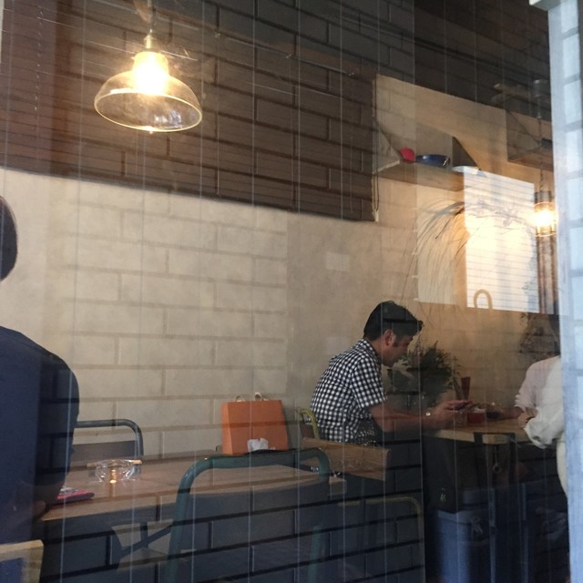 カフェアンドバー スロウ Cafe Bar Slow 恵比寿 バー 食べログ